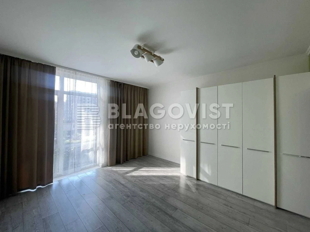 Crystal Springs Residence Sale 2-bedroom Apartment with Designer