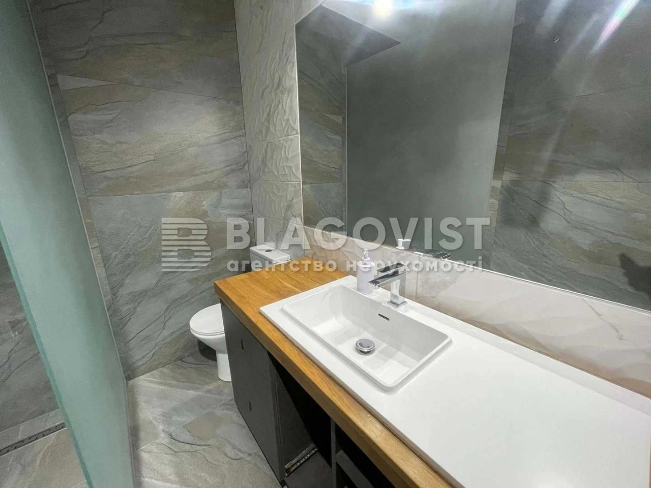 Crystal Springs Residence Sale 2-bedroom Apartment with Designer
