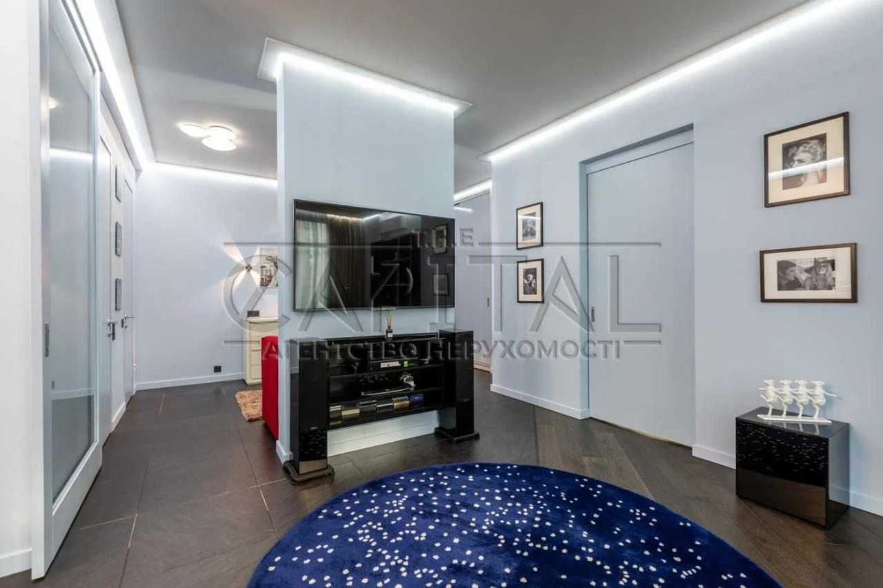 Sale / Apartment / Novopekerskiye Lipki Residential Complex / Pechersky District