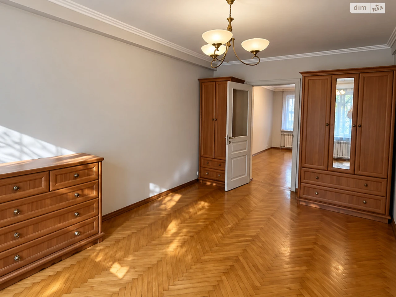 Apartment for Sale in Holosiiv