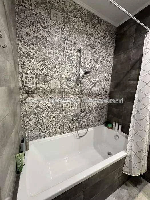 2-bedroom apartment for sale in Kyiv