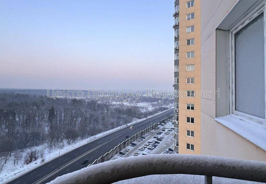 Sale of a 3-room apartment "Ministrskiy", Kyiv