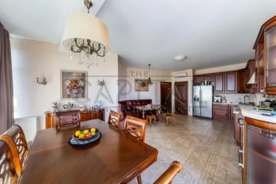 Sale of a 3-room apartment, ЖК Парус, Шевченківський district, Yuri Illenko