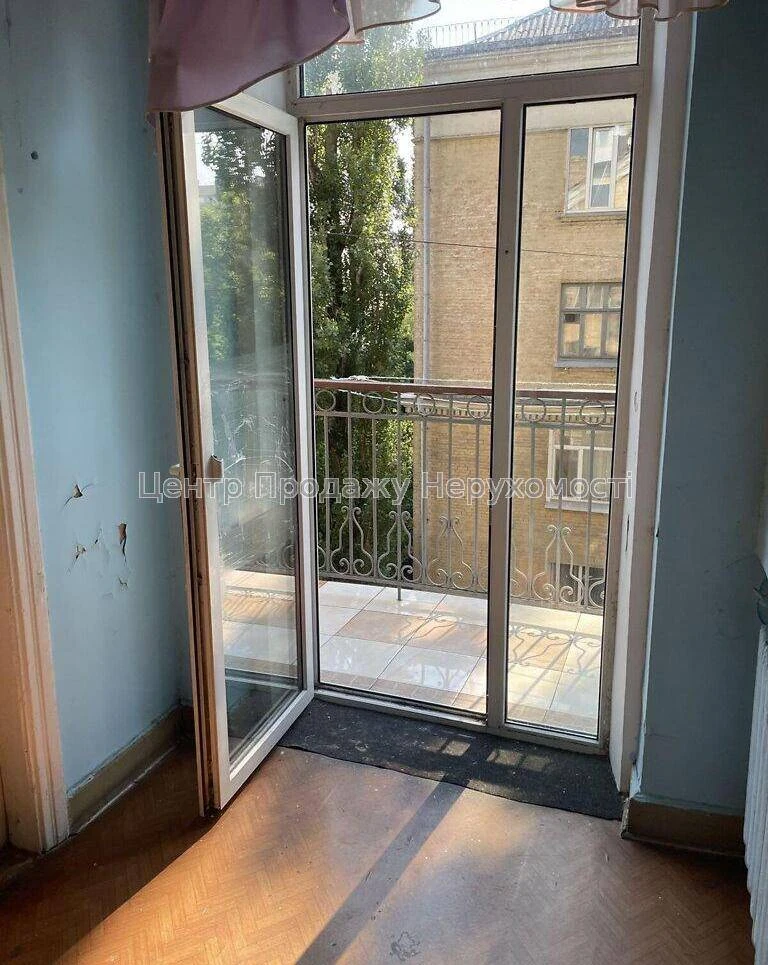 Продаж кімнати в гуртожитку в місті Києві, 1 кімната, 19 м², 5/5