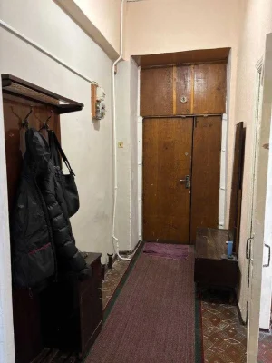 I will sell an apartment in the city center