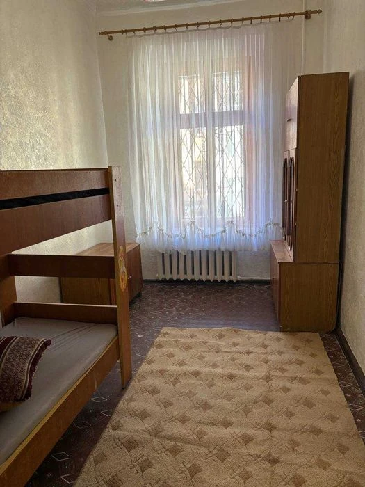 I will sell an apartment in the city center