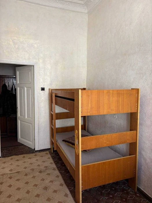 I will sell an apartment in the city center