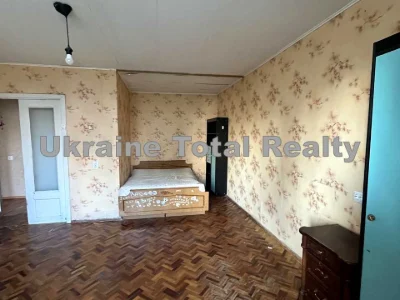 Apartment. Zdolbunivska Street, Kyiv