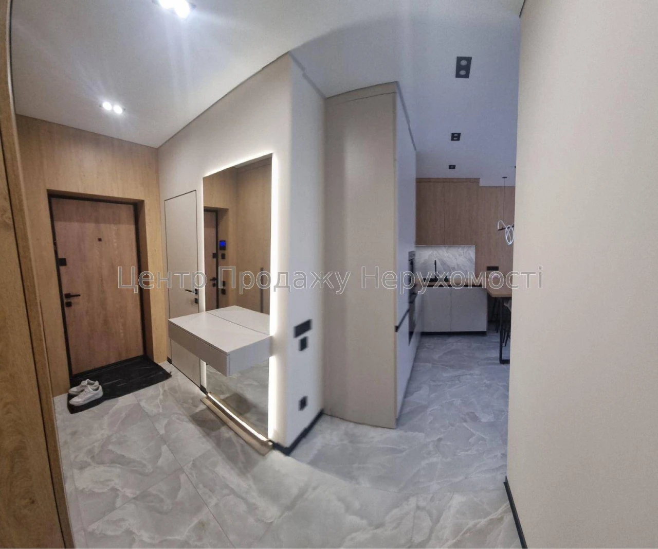 Продається 2-кімн. квартира 67 м², 6/25 пов, ЖК Варшавський