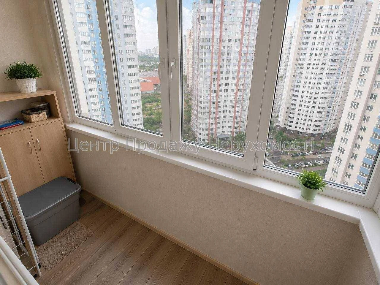Продається 3-кімнатна квартира, 17/25 этаж, 120 м², Киев — отличное предложение