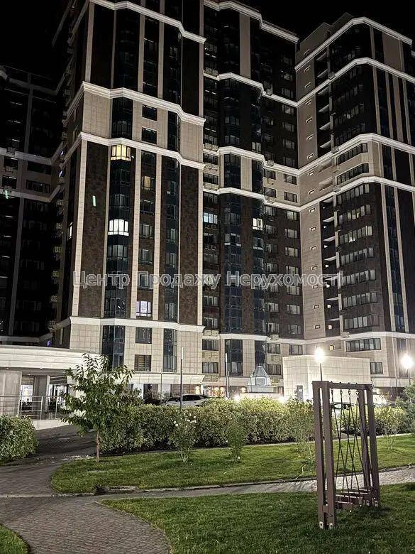 Продаж 2-кімнатного квартири, 9/20, 82,6 м² в ЖК «Шевченківський», Київ