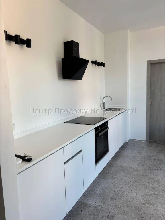 Продається 1-кімнатна квартира, 33,5 м², Київ, 6/8 поверх