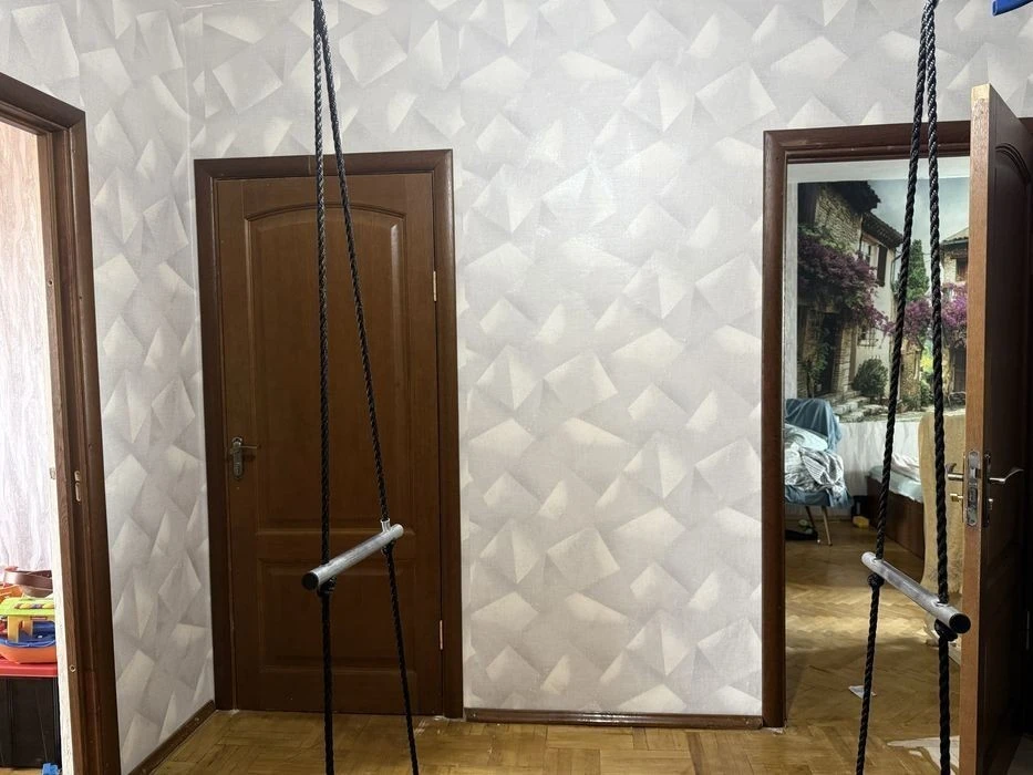 Продам 3-к квартиру