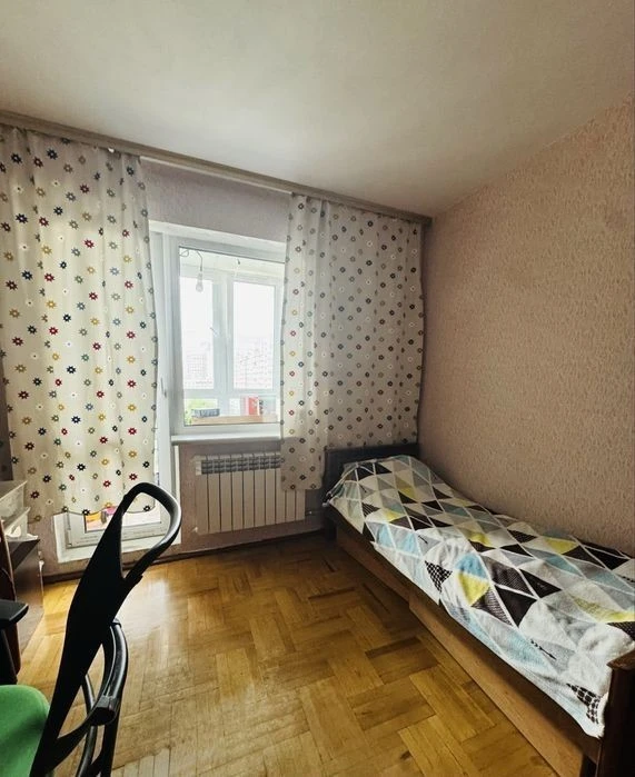 Продам 3-к квартиру