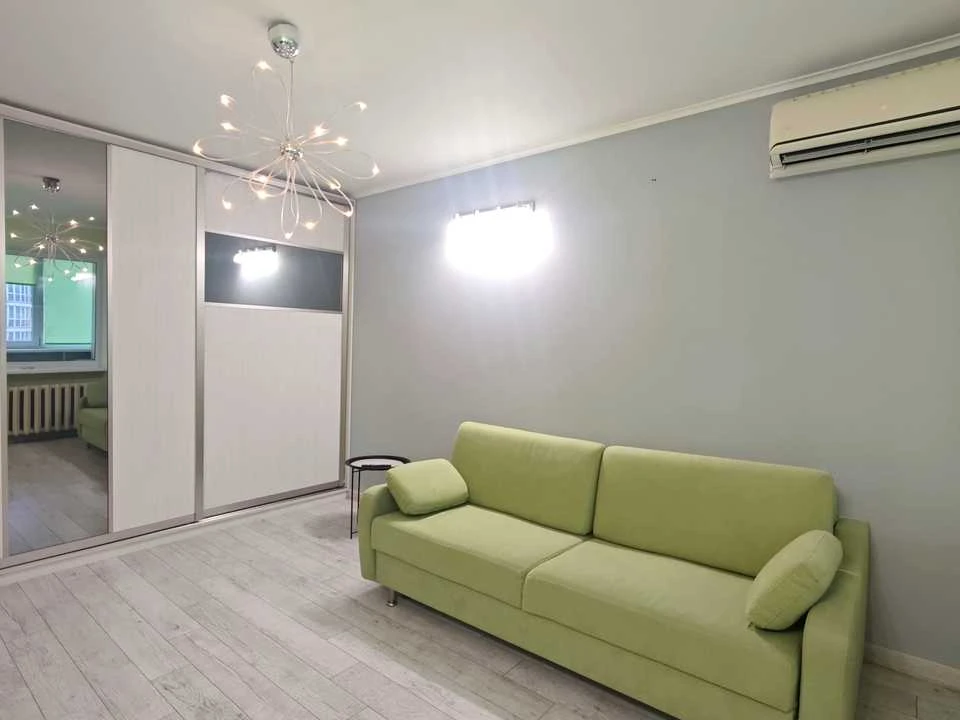 Apartment. Zoia Hayday st. Kyiv