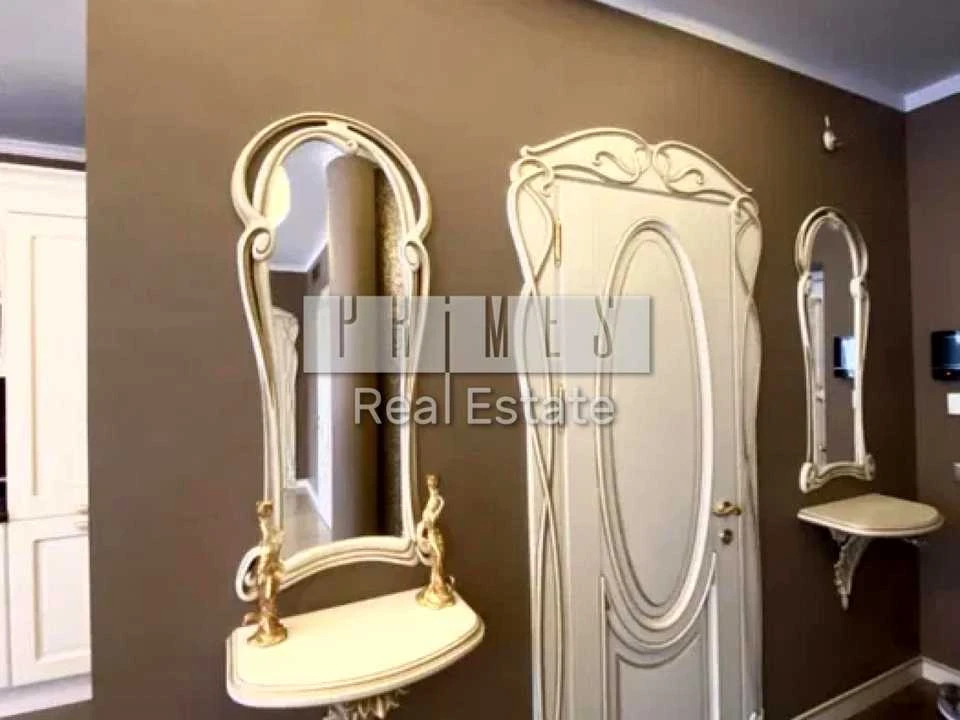 Квартира. Київ, Андрія Верхогляда вул.