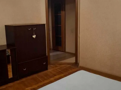 Будинок. Дніпро, вулиця Калинова