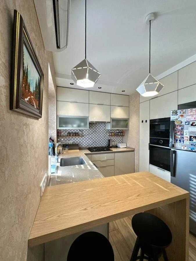 Продажа квартиры на Семинарской
