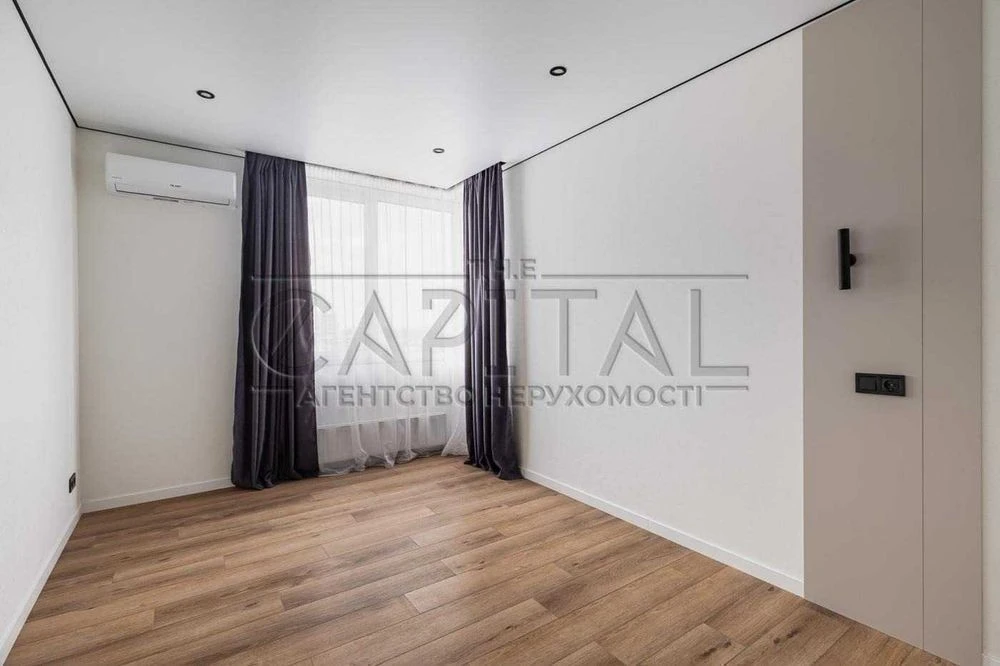 For sale / Apartment / 84 m2 / Residential complex Varshavsky 2 / Podilsky district