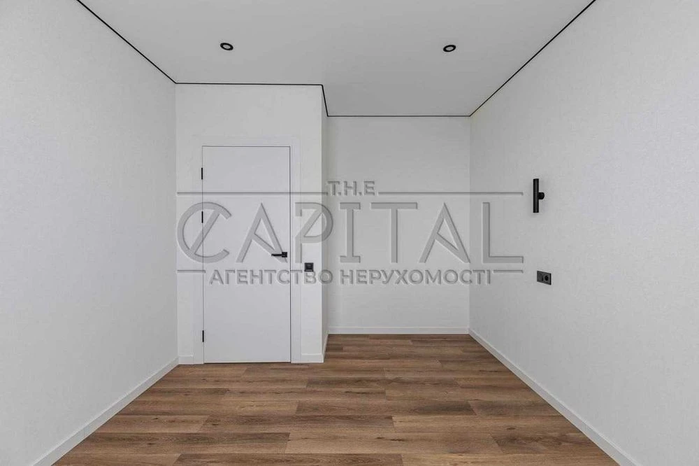 For sale / Apartment / 84 m2 / Residential complex Varshavsky 2 / Podilsky district
