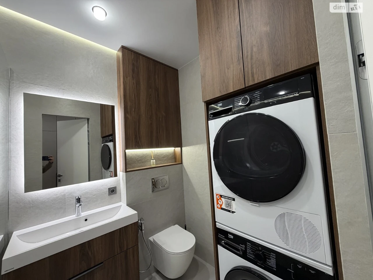 Apartment for Sale in Academic District