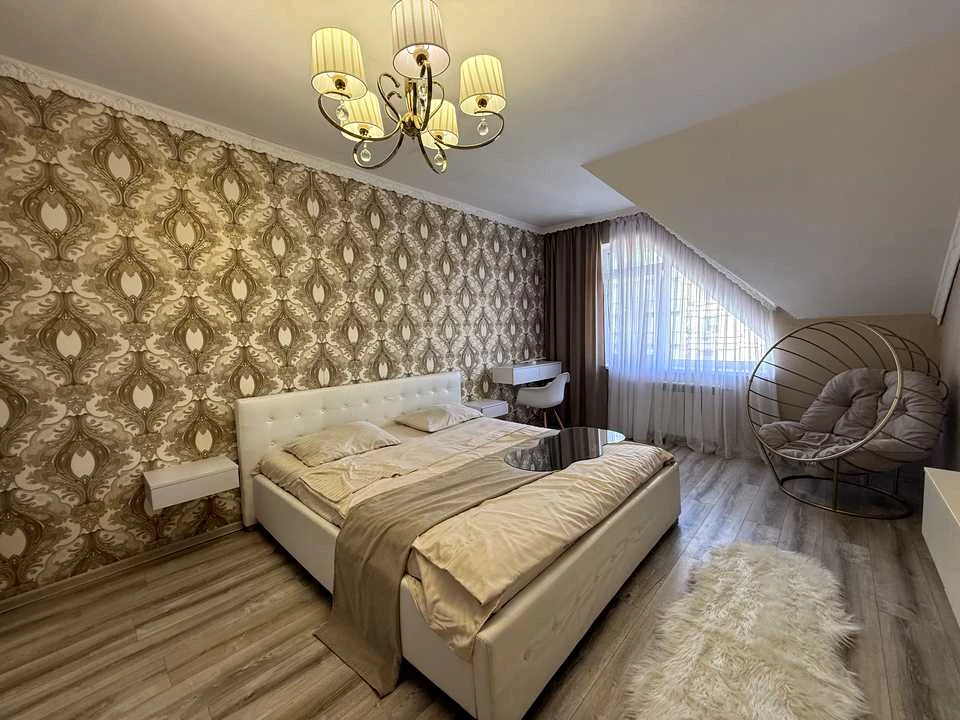 Квартира. Ужгород, Александра Хіри вул.