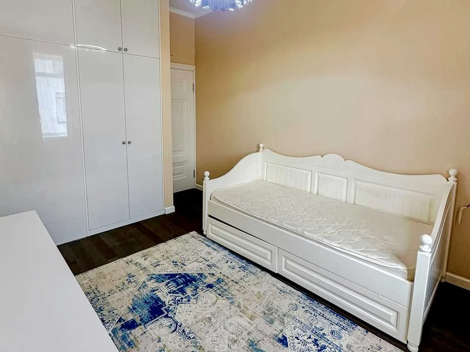 Apartment. Pavla Grabovskogo St.