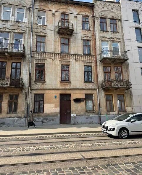 Sale of a 1-bedroom apartment in the center of Zamarstynska, Lviv