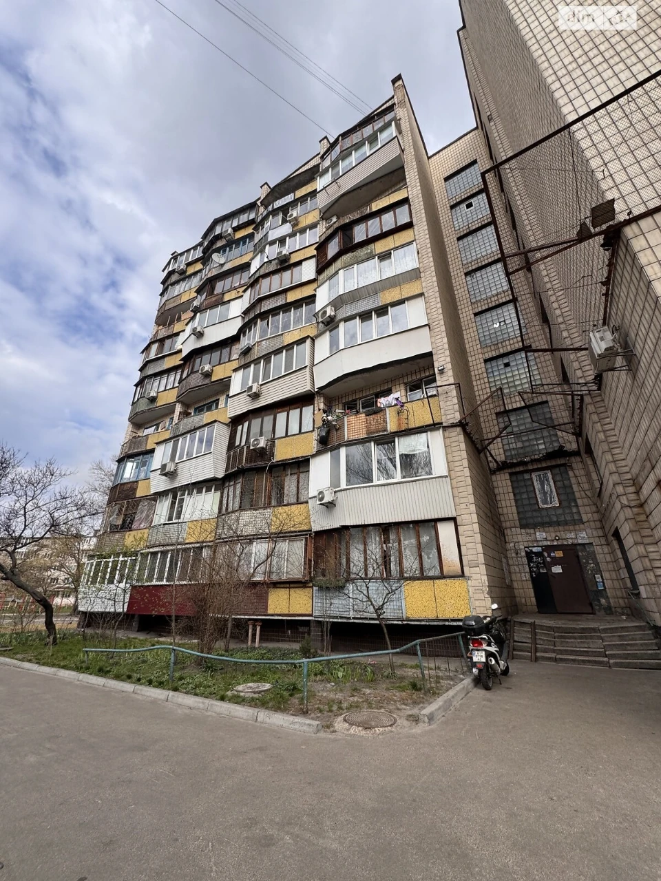 One-Bedroom Apartment for Sale in Stara Darnitsa