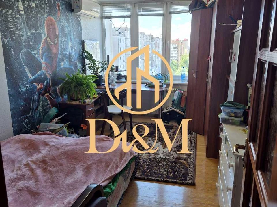 Apartment. Volodymyr Yasyuk St., Kyiv