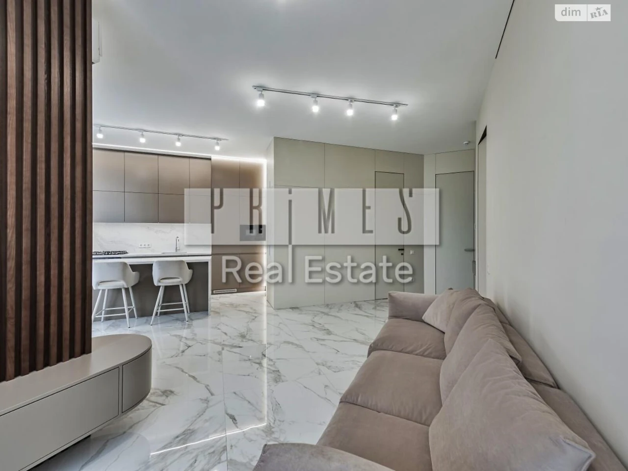 Apartment for Sale: Zvirynets