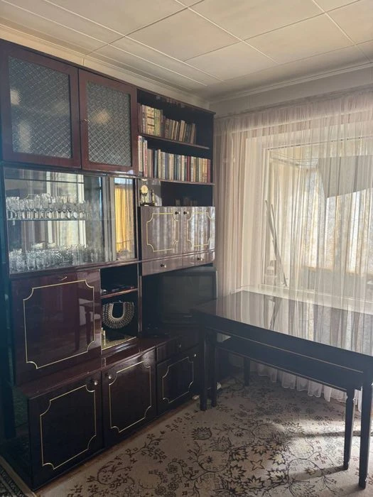 2 кімнатна квартира Космічна 108а