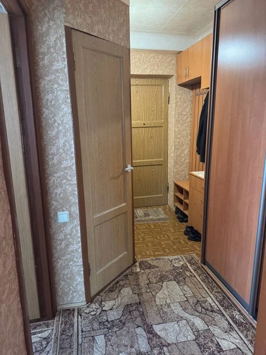 2 кімнатна квартира Космічна 108а