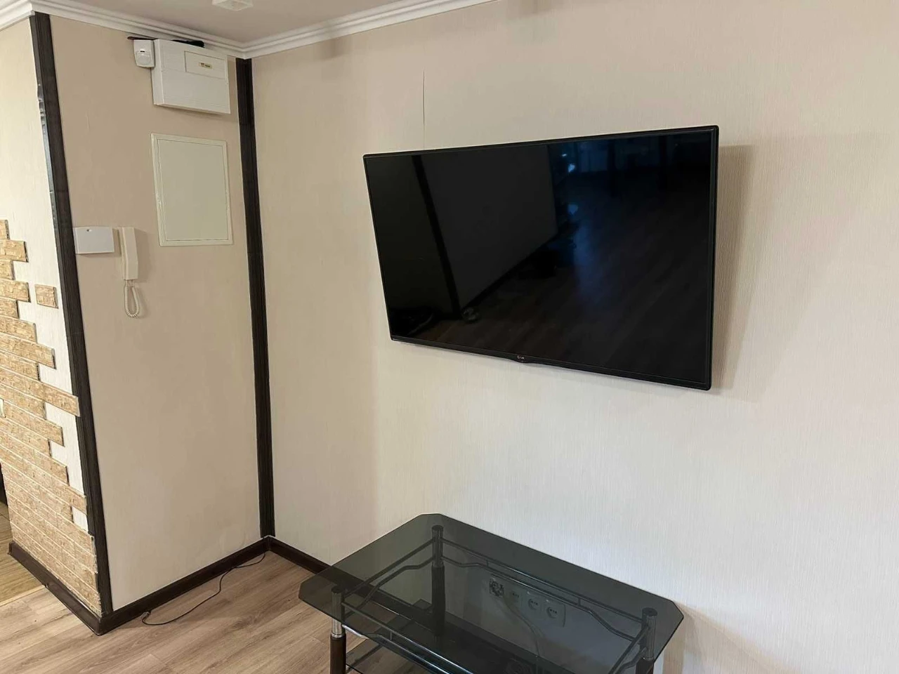 For Sale: 3-room apartment, Cosmic District, Сытова Street, 6/9