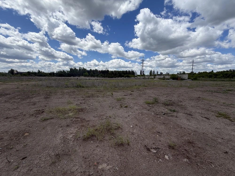 Great investment! Sale of land plot for commercial
