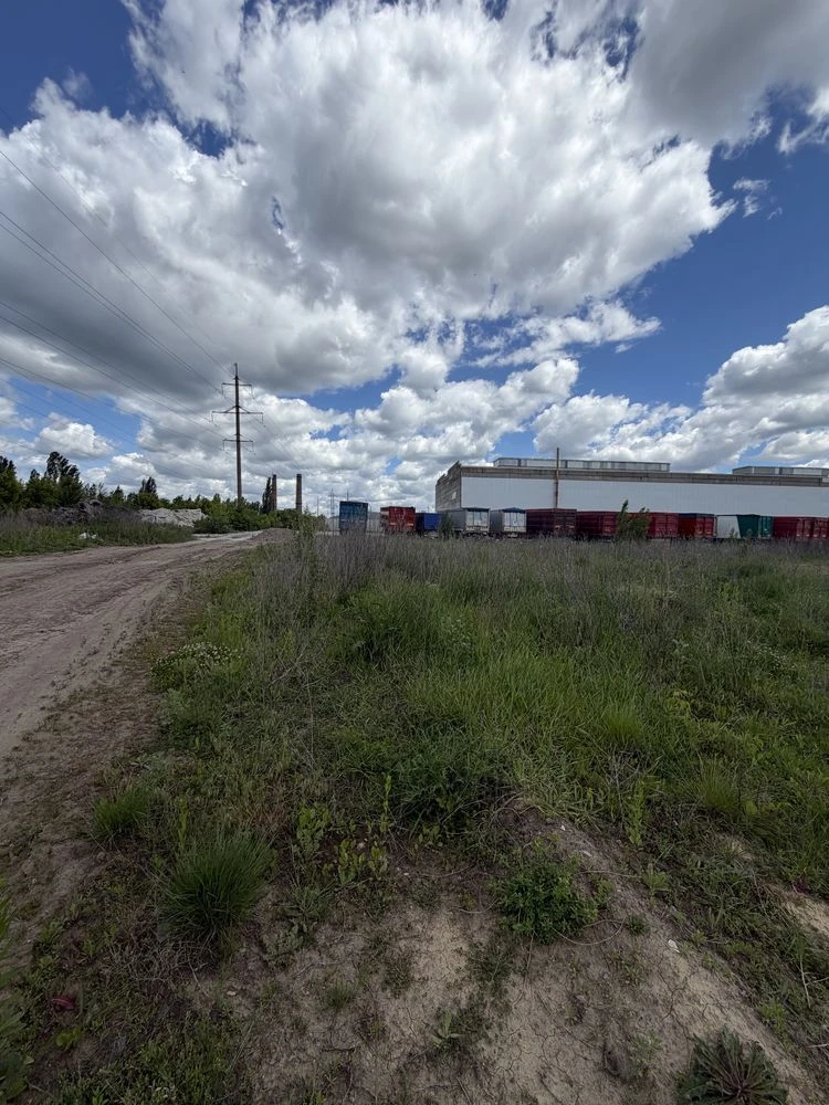 Great investment! Sale of land plot for commercial