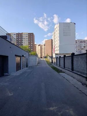 For Sale Garage in the "Lavrovyi" Residential Complex, Chocolate Street