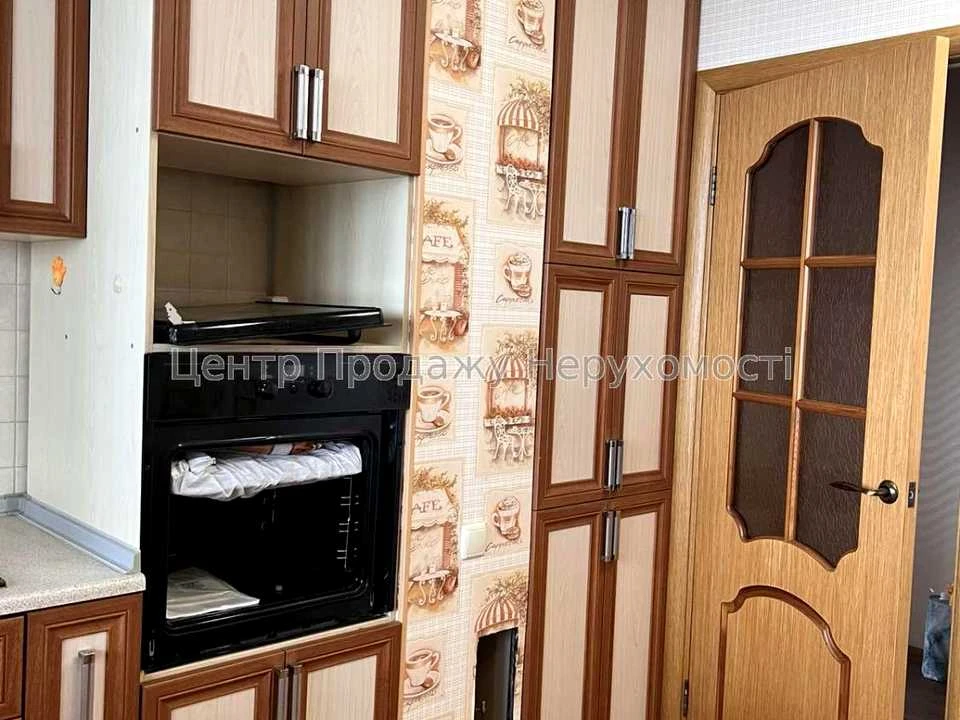 Квартира. Харків, Леся Сердюка вул. (Командарма Корка)
