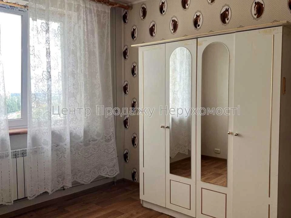 Квартира. Харків, Леся Сердюка вул. (Командарма Корка)