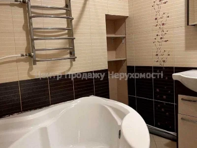 Квартира. Харків, Леся Сердюка вул. (Командарма Корка)