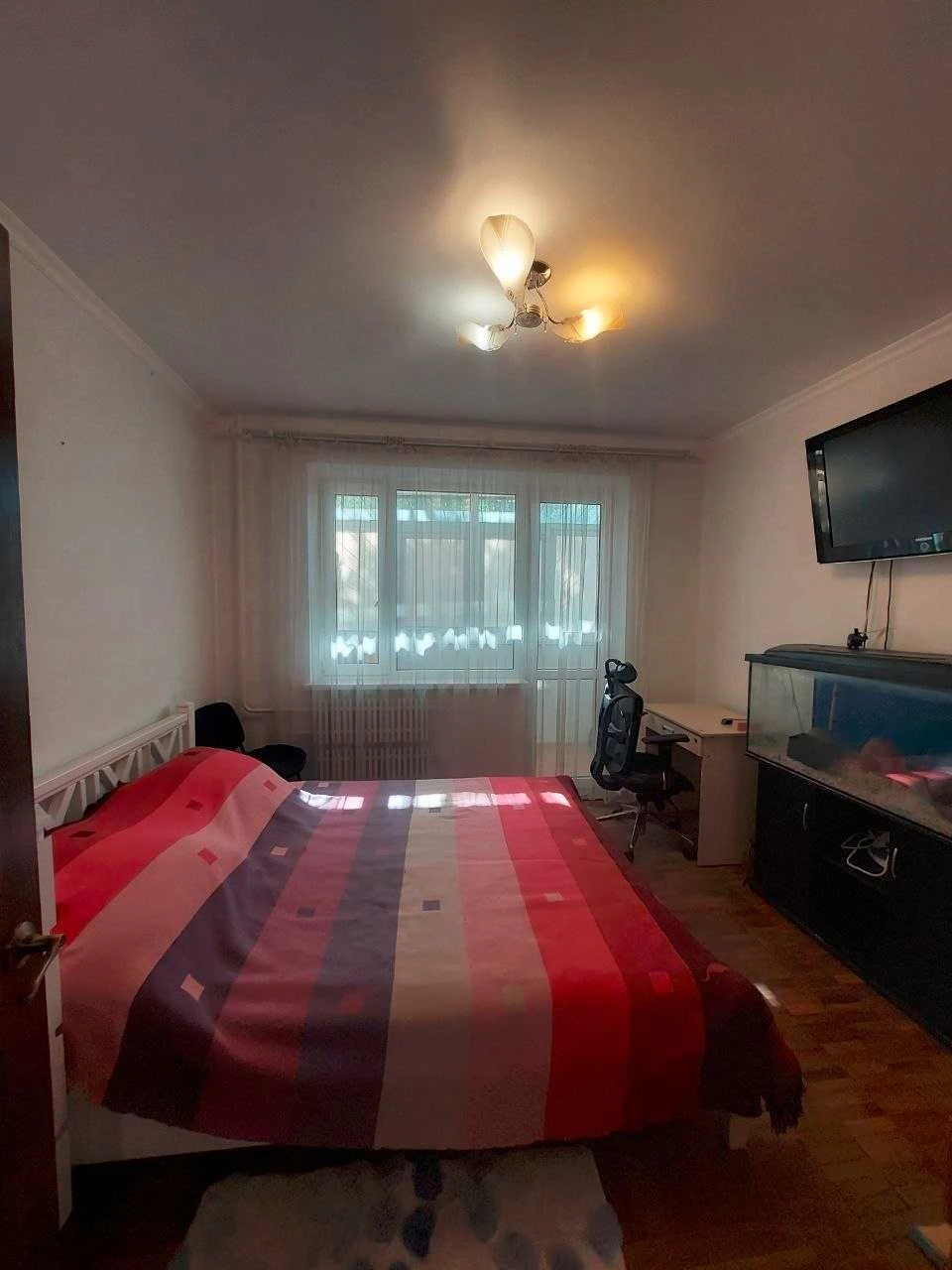 Продаж 3-кімнатній квартири в Харкові! Шишковка. Капітальний ремонт, меблі, техніка