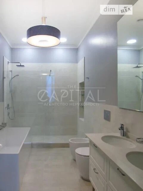 For sale 4-room apartment 203 sq. m. on Antonovycha St. 18 • ID 3467