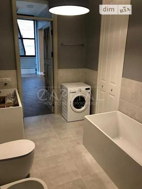 For sale 4-room apartment 203 sq. m. on Antonovycha St. 18 • ID 3467