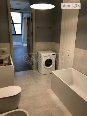 For sale 4-room apartment 203 sq. m. on Antonovycha St. 18 • ID 3467