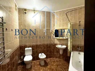 Apartment. Panasa Myrnovo St., Kyiv