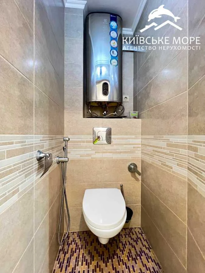Rent 4-bedroom apartment 93 sq.m, Georgi Toropovsky st.