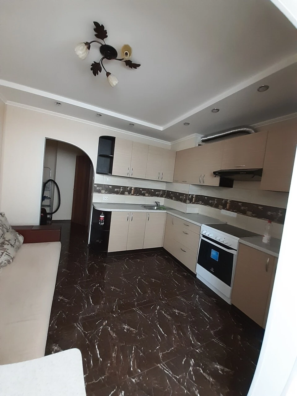 Сдается 1-комнатная квартира 44 м², улица Григория Ващенко, 3