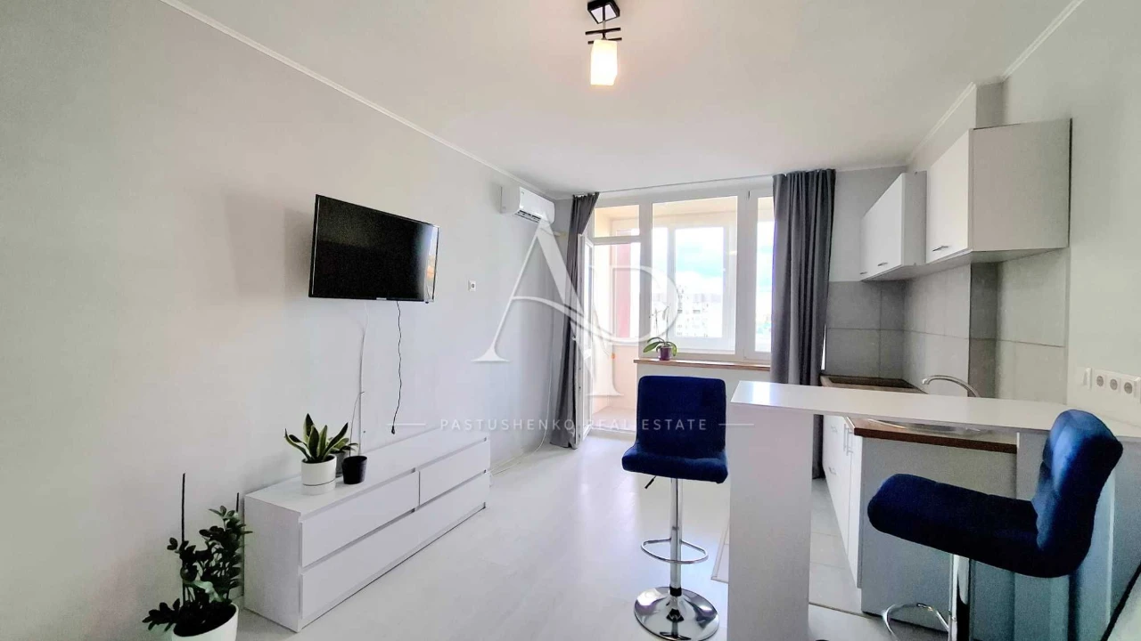 No commission % Sale of a modern studio apartment with renovation in n
