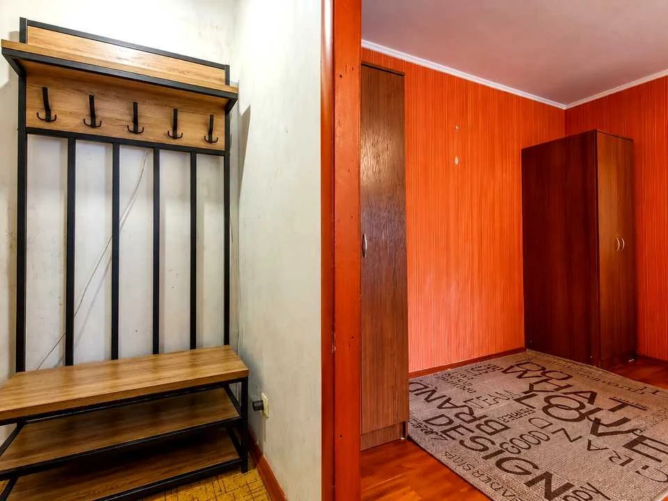Apartment. Kyiv, Kharkiv Street