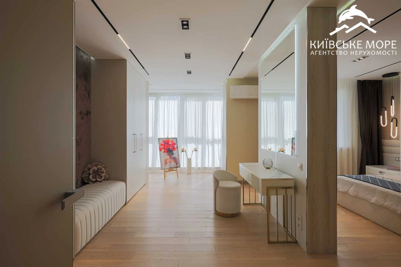 Продаж 5-кімнатного апартаменту 168 м², Воскресенская ул., 18